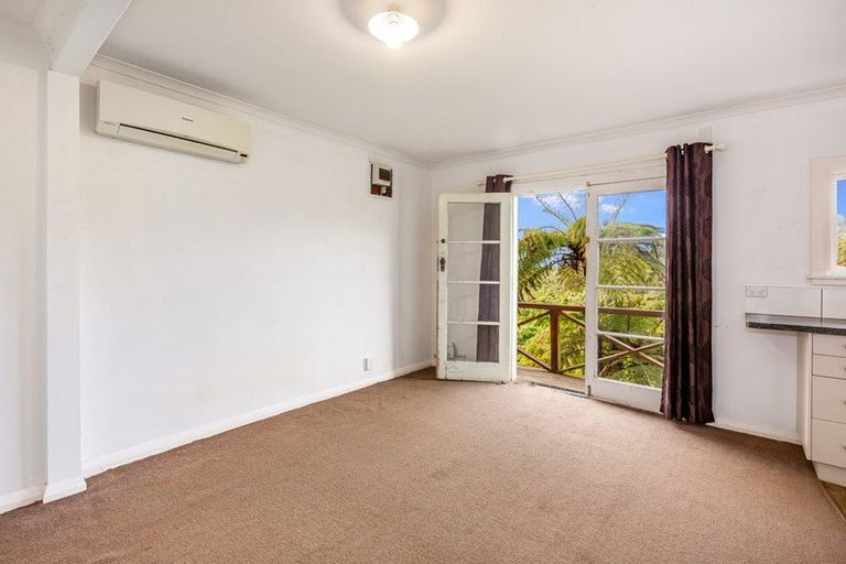 Photo of property in 61 Mount Pleasant Road, Aro Valley, Wellington, 6012