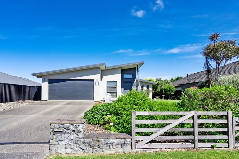 Photo of property in 11 Northside Drive, Waikiwi, Invercargill, 9810