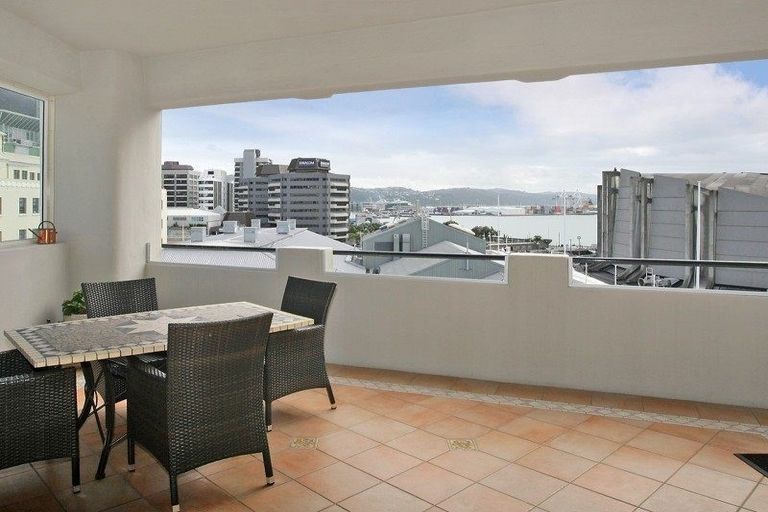 Photo of property in Commerce House, 7/126a Wakefield Street, Te Aro, Wellington, 6011