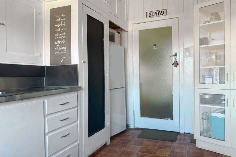 Photo of property in 15a Sydney Street, Takapau, 4203