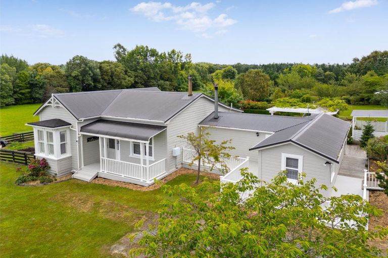 Photo of property in 63 Riversdale Road, Waihakeke, Carterton, 5792