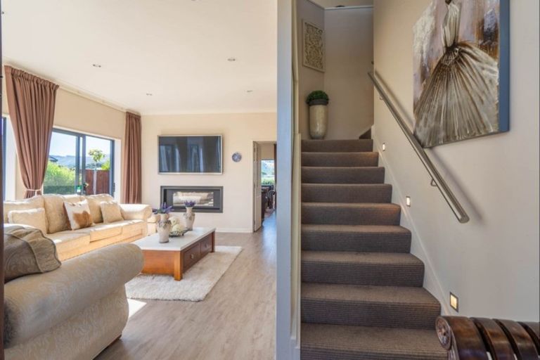 Photo of property in 11 Trusham Court, Paraparaumu, 5032