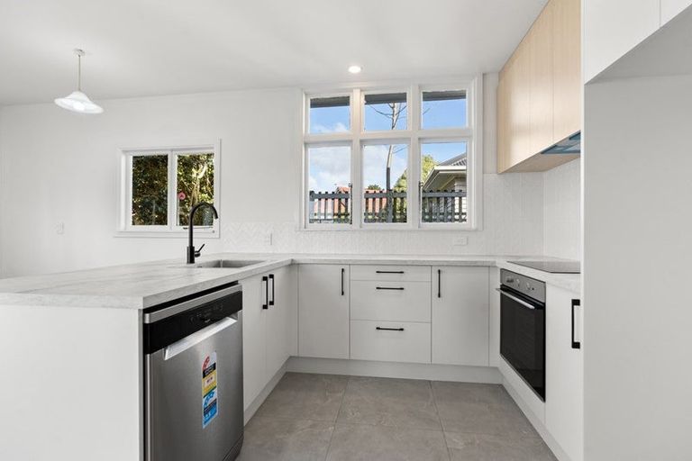 Photo of property in 44 Hillier Place, Spreydon, Christchurch, 8024