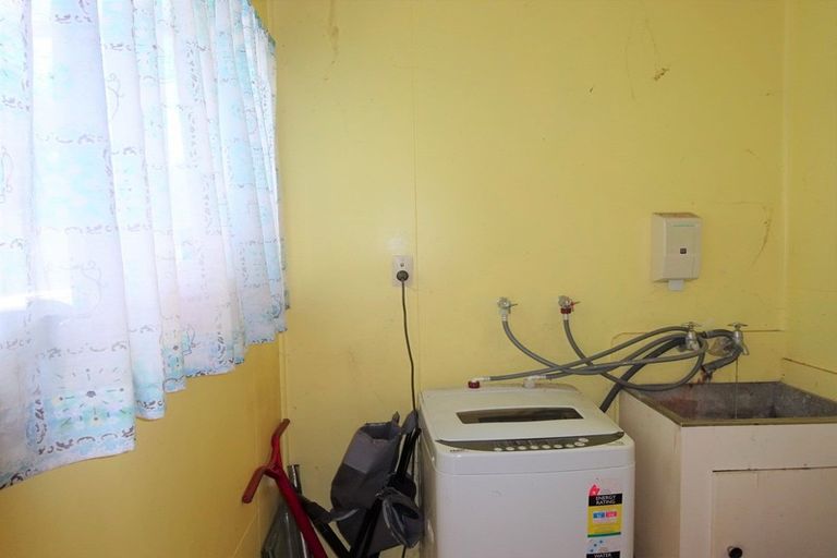 Photo of property in 54 Futter Street, Foxton, 4814