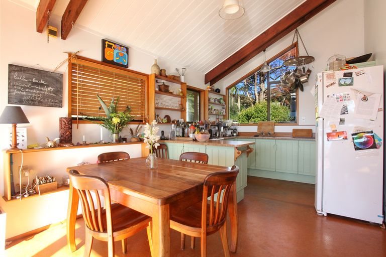 Photo of property in 45 Bay View Road, Raglan, 3225