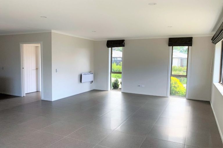 Photo of property in 70 Malone Crescent, Richmond, 7020