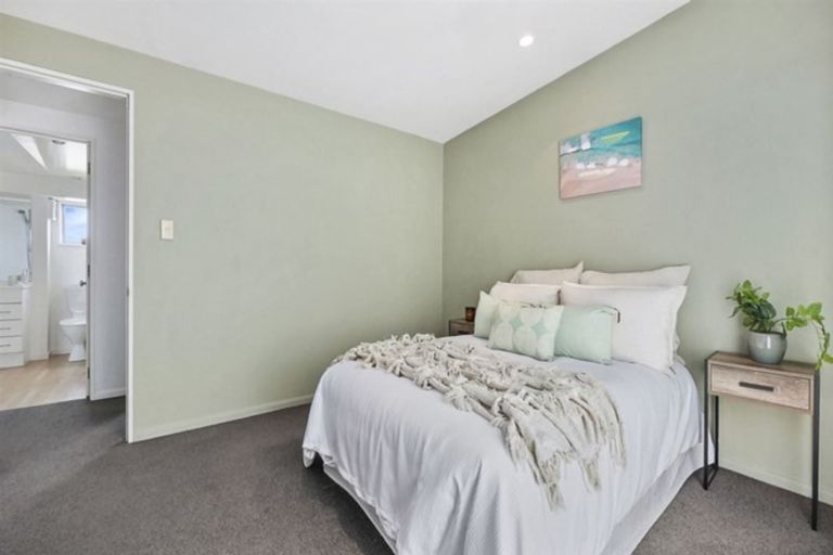 Photo of property in 150 Purchas Street, Edgeware, Christchurch, 8013