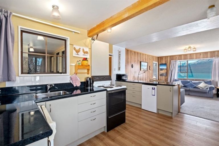 Photo of property in 7 Huxley Terrace, Lake Ohau, Twizel, 9412