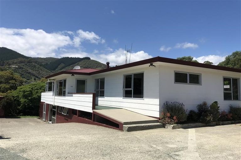 Photo of property in 44 Tui Glen Road, Atawhai, Nelson, 7010