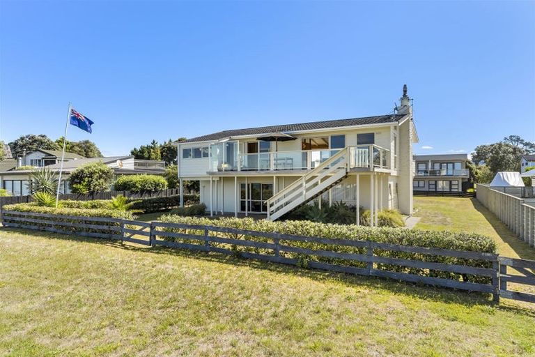 Photo of property in 22 Mccall Avenue, Pauanui, Hikuai, 3579