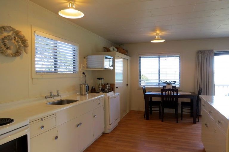 Photo of property in 432 Colville Road, Coromandel, 3584