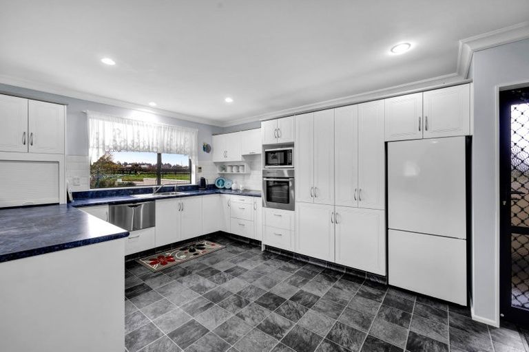 Photo of property in 104 Pembroke Road, Pembroke, Stratford, 4332