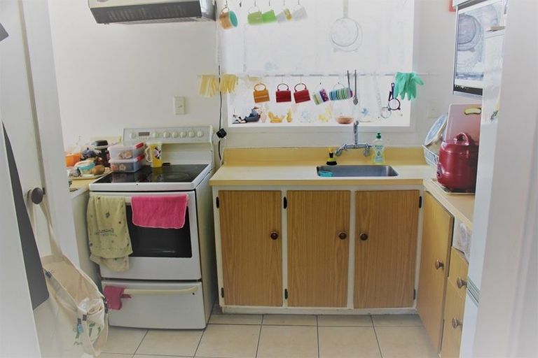 Photo of property in 1/13 Greenstone Place, Clover Park, Auckland, 2019