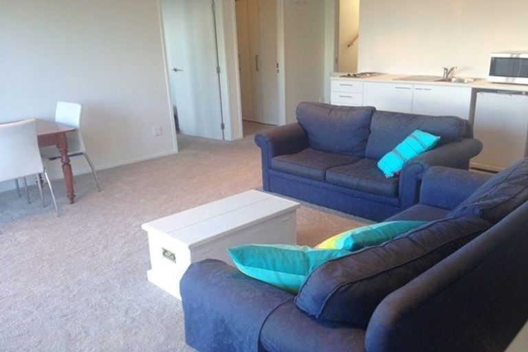 Photo of property in 10 Claude Road, Stanmore Bay, Whangaparaoa, 0932