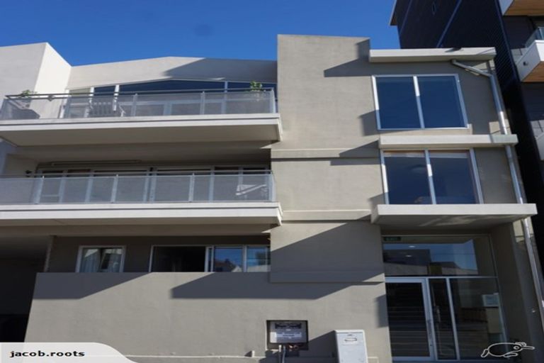 Photo of property in Elizabeth Street Chapel, 6/6 Elizabeth Street, Mount Victoria, Wellington, 6011