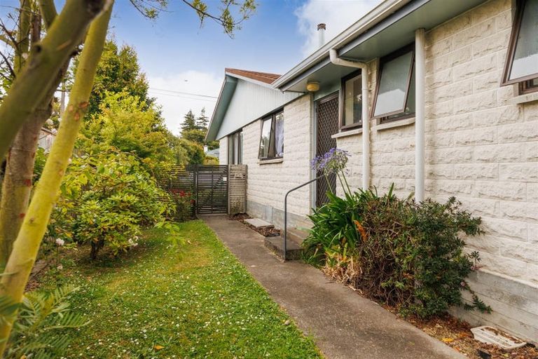 Photo of property in 12a Signal Street, Marton, 4710