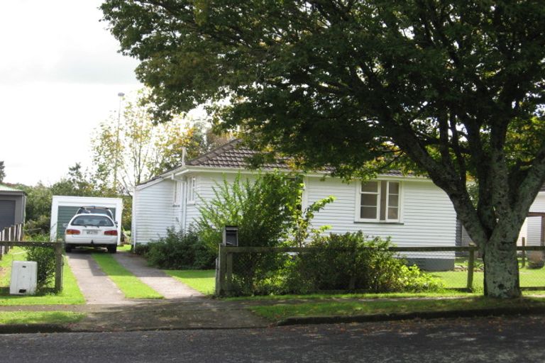 Photo of property in 22 Station Street, Tirau, 3410