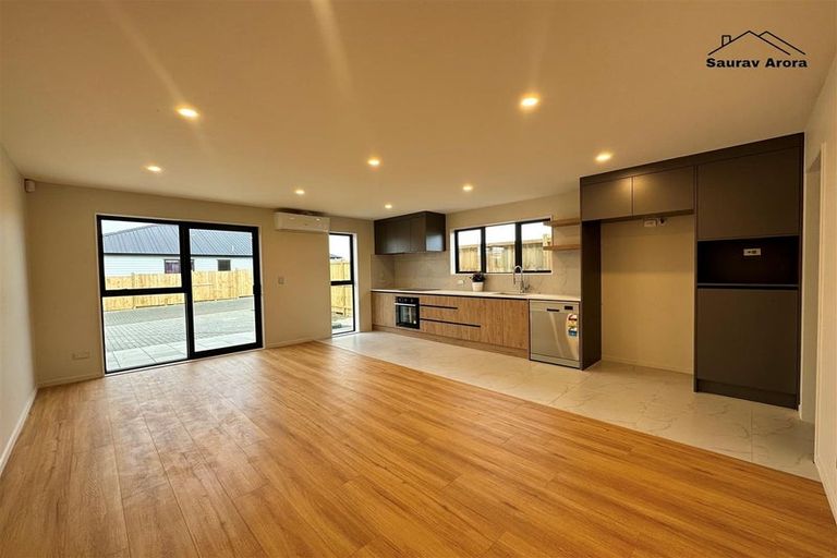 Photo of property in 14 Rorotu Avenue, Karaka, Papakura, 2113