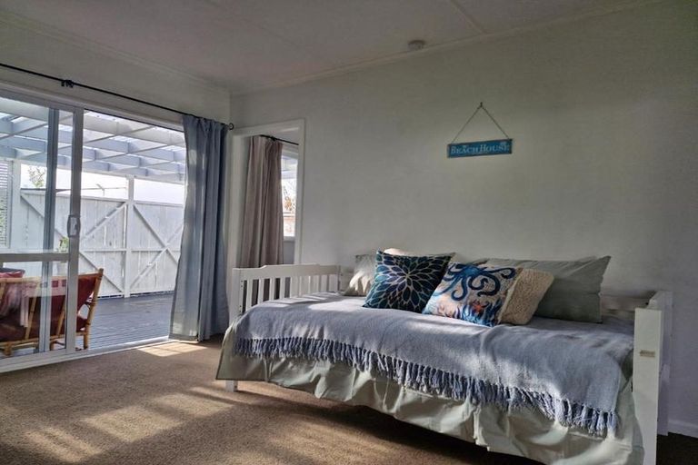 Photo of property in 2b Iris Street, Snells Beach, 0920