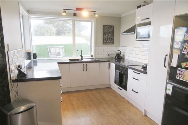 Photo of property in 12 Ingram Place, Mataura, 9712