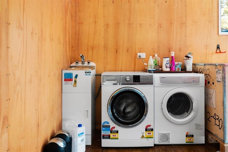 Photo of property in 10 Island View Close, Paihia, 0200