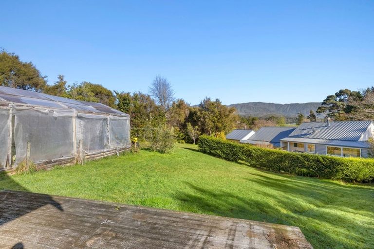 Photo of property in 34 Rangihaeata Road, Rangihaeata, Takaka, 7182