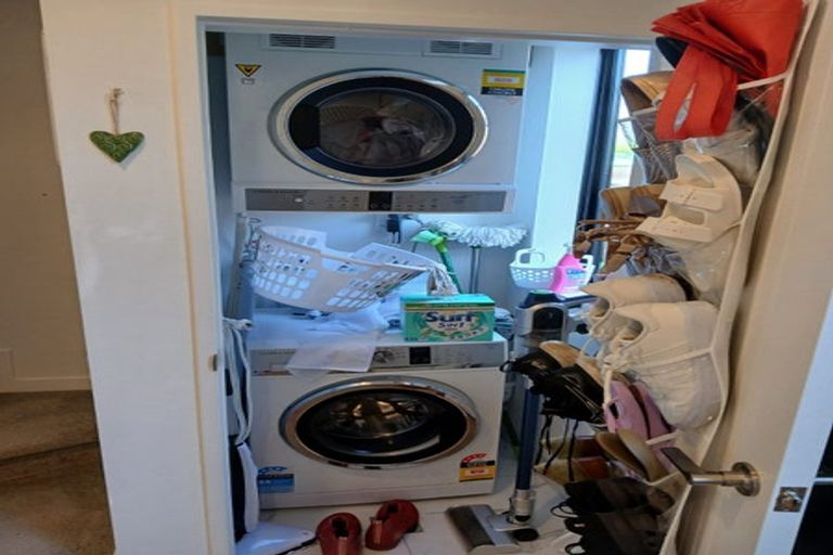 Photo of property in 5/17 Woodford Avenue, Henderson, Auckland, 0610