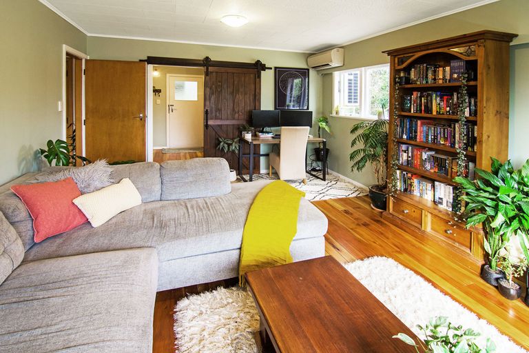 Photo of property in 2 Totara Street, Lansdowne, Masterton, 5810