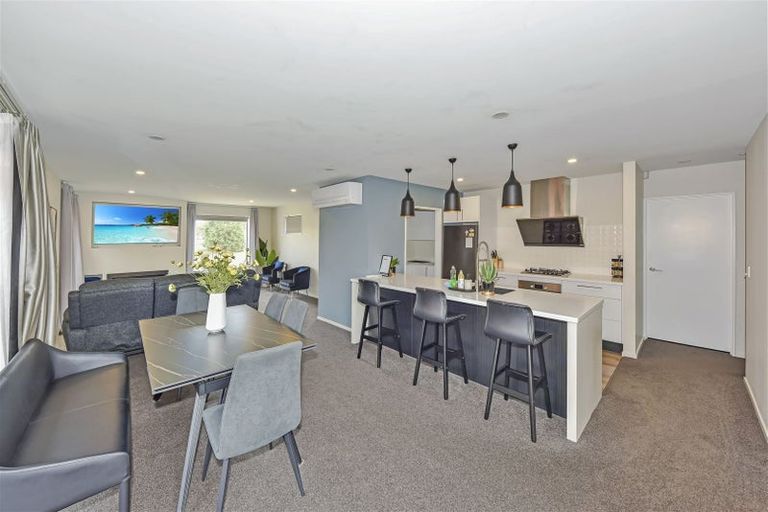 Photo of property in 40 Lansdowne Way, Rolleston, 7615