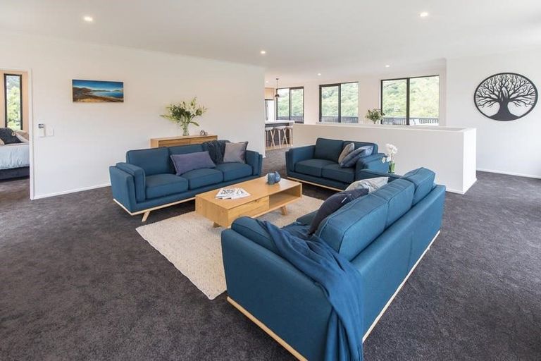 Photo of property in 39 Brugh Place, Andersons Bay, Dunedin, 9013