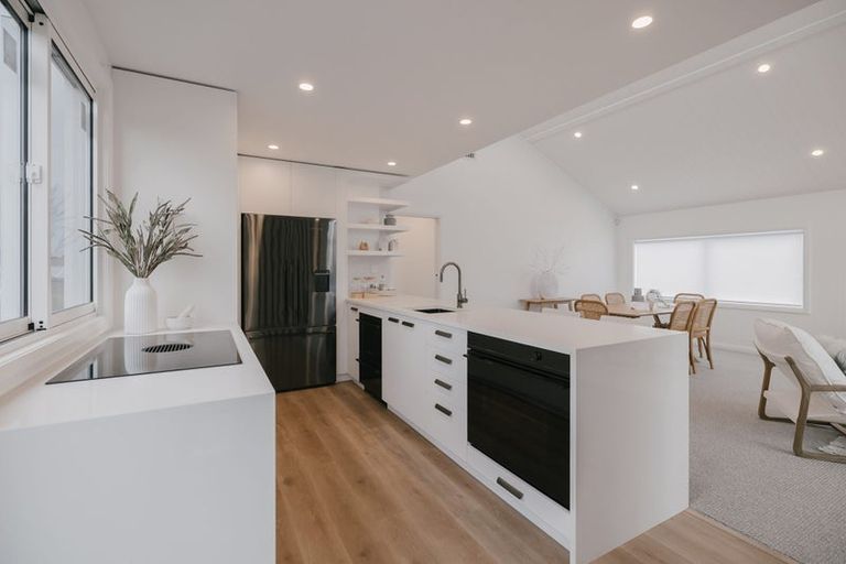 Photo of property in 15 Ihaka Street, Hokowhitu, Palmerston North, 4410