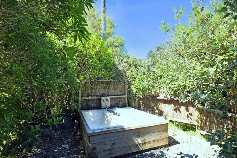 Photo of property in 15 Tukurua Road, Parapara, Takaka, 7182