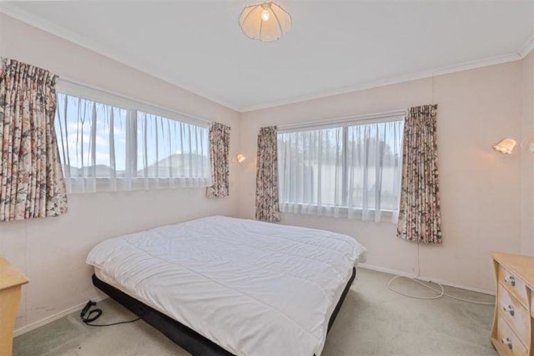 Photo of property in 8a Waitui Grove, Mount Maunganui, 3116