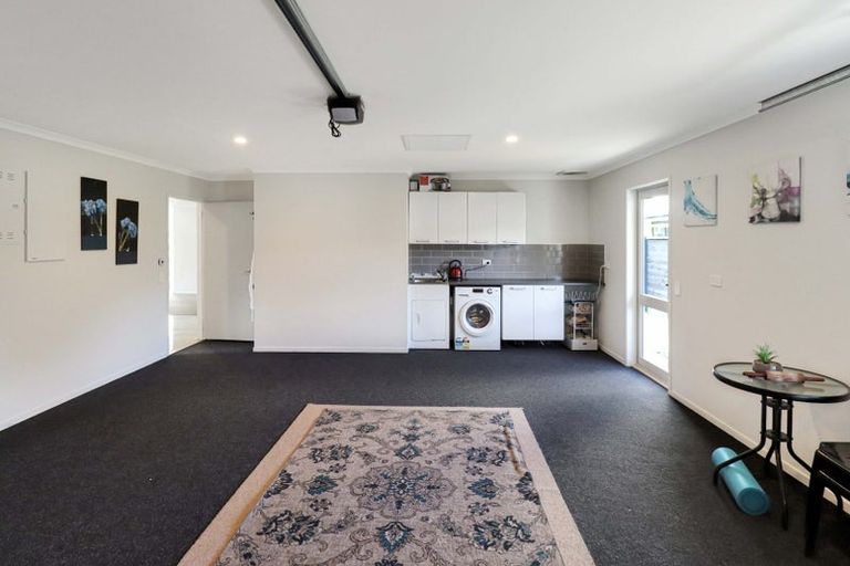 Photo of property in 11 Shearwater Lane, Whitby, Porirua, 5024