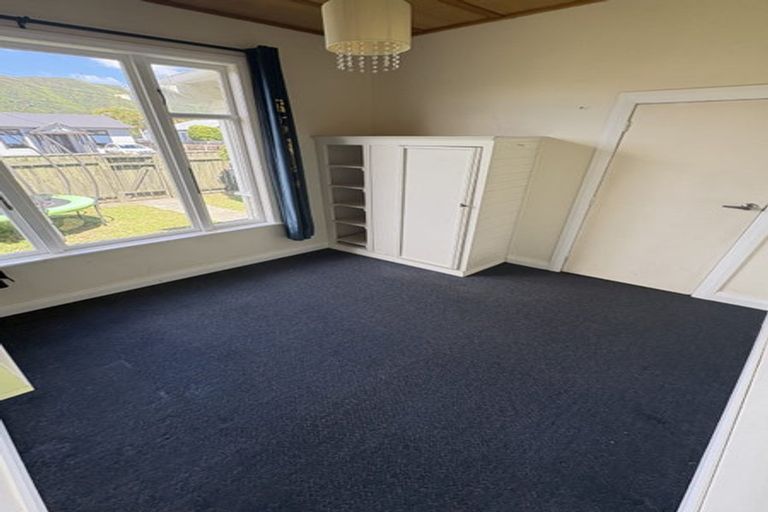 Photo of property in 31 Awamutu Grove, Waiwhetu, Lower Hutt, 5010