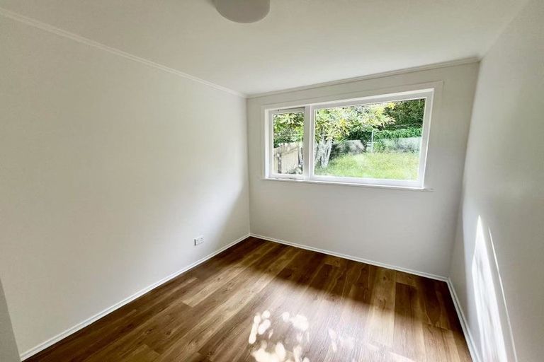 Photo of property in 95 Rosedale Road, Pinehill, Auckland, 0632
