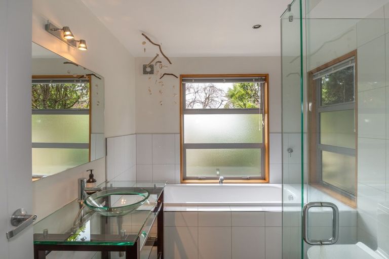 Photo of property in 19a Brenchley Road, Lyttelton, 8082