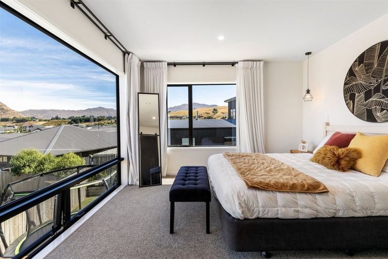 Photo of property in 19 George Drive, Lower Shotover, Queenstown, 9304