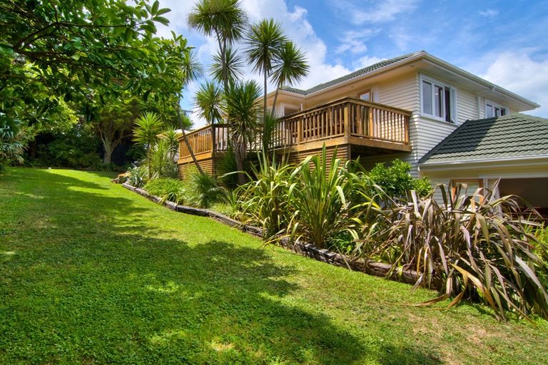 Photo of property in 235a Titirangi Road, Titirangi, Auckland, 0604