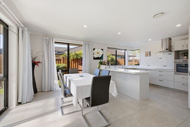 Photo of property in 723 Gloucester Road, Papamoa Beach, Papamoa, 3118