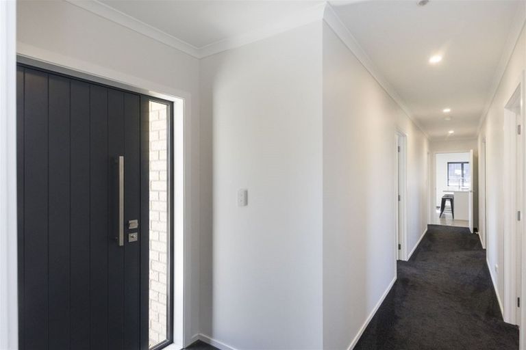 Photo of property in 8 Poplar Grove, Feilding, 4702