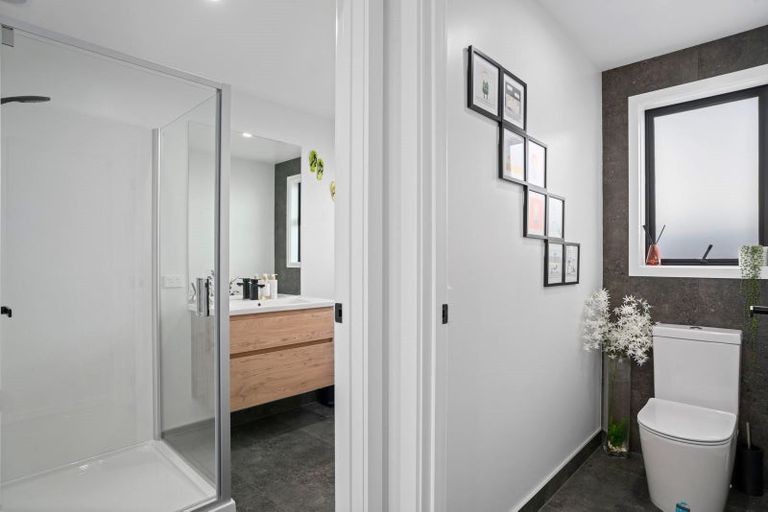 Photo of property in 1 Fraer Street, Cromwell, 9310