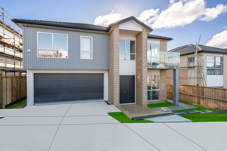 Photo of property in 5 Aklander Rise, Flat Bush, Auckland, 2019