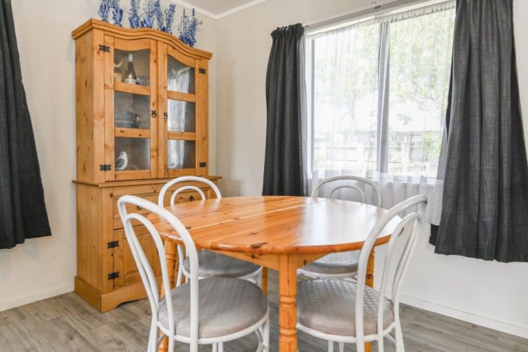 Photo of property in 1222a Cunningham Crescent, Mayfair, Hastings, 4122