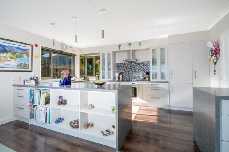 Photo of property in 28 Ashdonleigh Grove, Stoke, Nelson, 7011