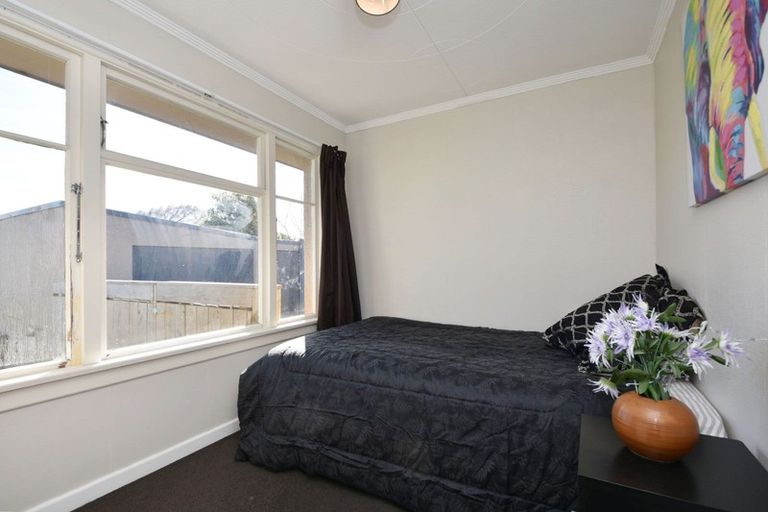 Photo of property in 16 Herriot Street, Richmond, Invercargill, 9810