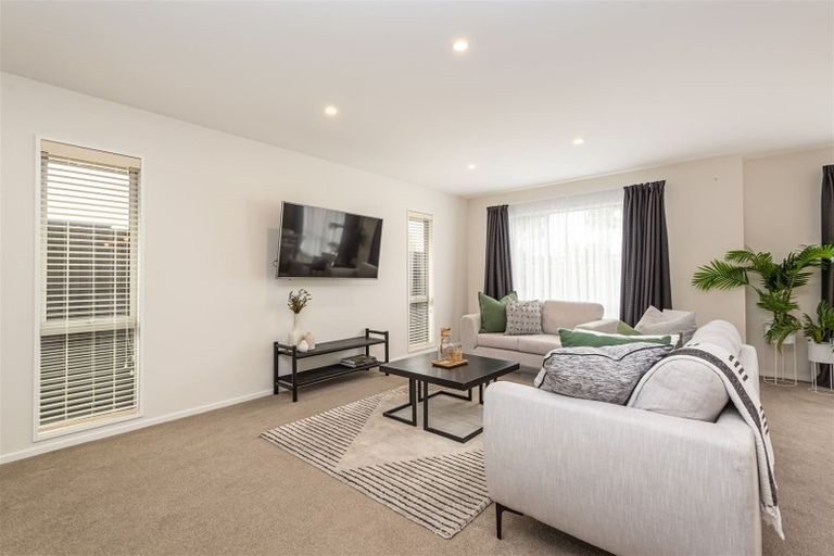 Photo of property in 24 Horoeka Street, Avonhead, Christchurch, 8042