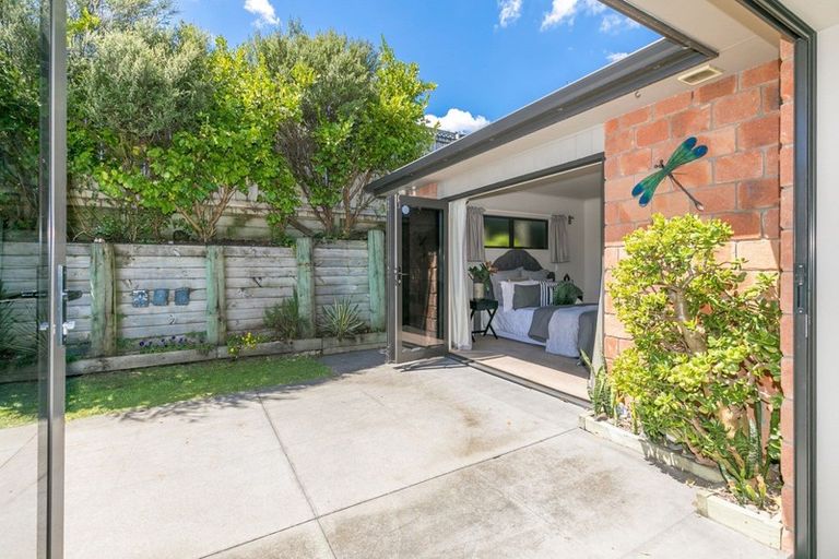 Photo of property in 24 Pointon Glade, Grandview Heights, Hamilton, 3200