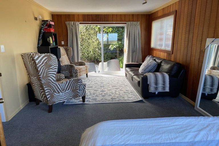 Photo of property in 28 Satara Crescent, Khandallah, Wellington, 6035