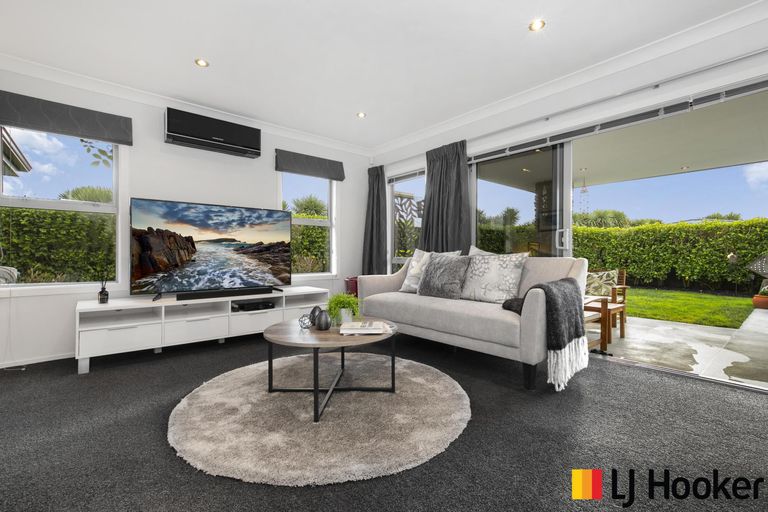 Photo of property in 6 Mirabell Place, Patumahoe, Pukekohe, 2679